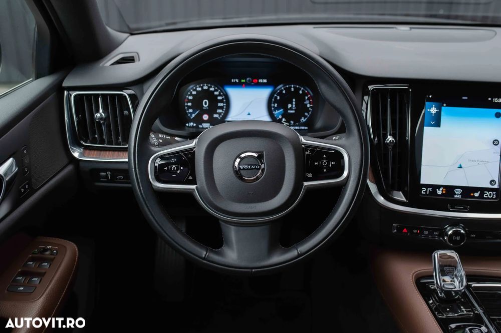 Volvo S60 T8 Recharge AWD Geartronic Inscription - 16