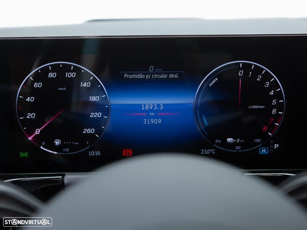 Mercedes-Benz B 250 e AMG Line - 29