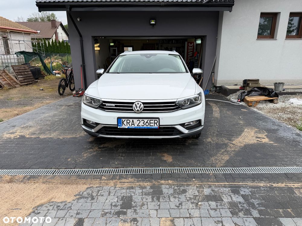 Volkswagen Passat Alltrack 2.0 TDI SCR 4Motion DSG - 1