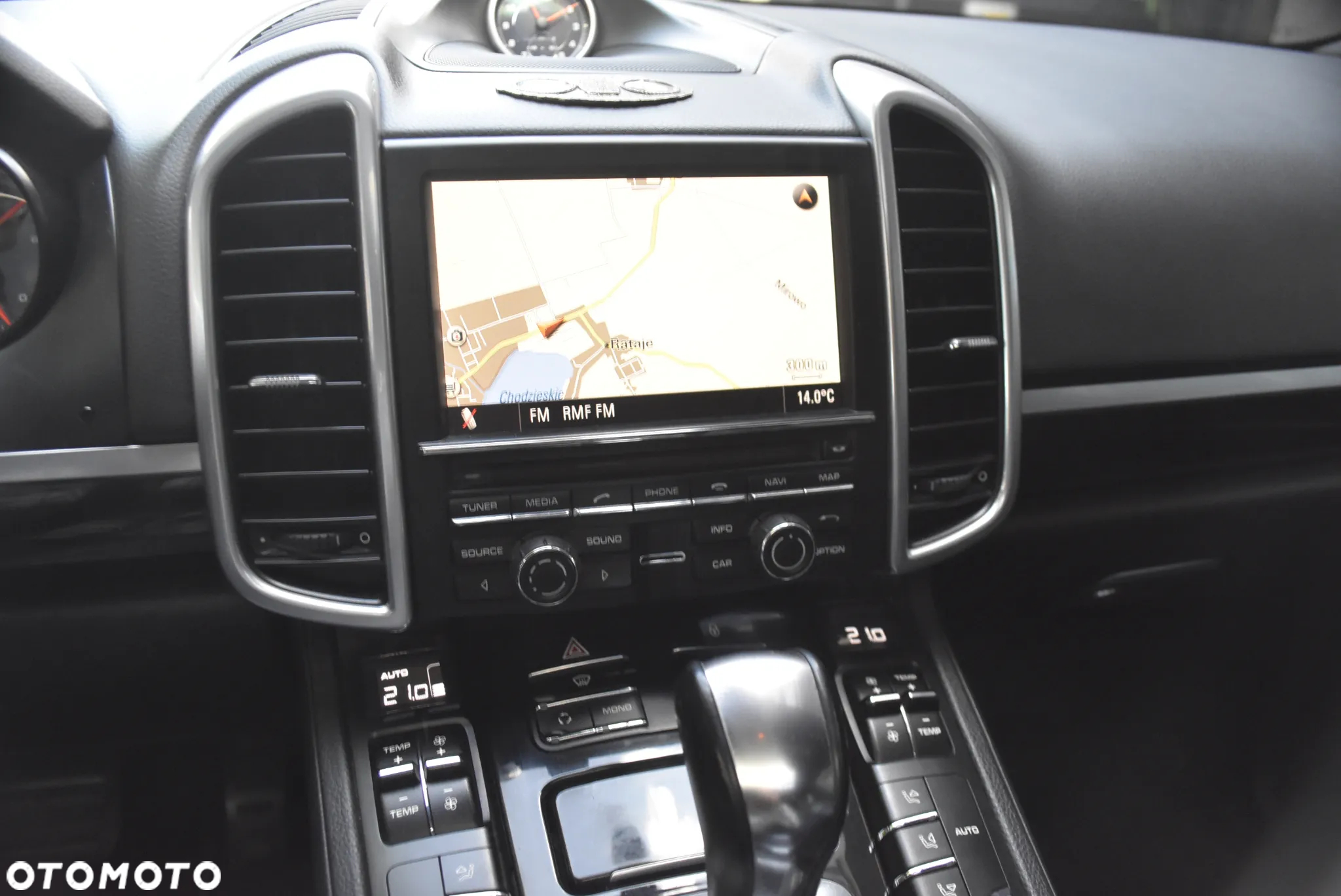 Porsche Cayenne Diesel Tiptronic S - 25