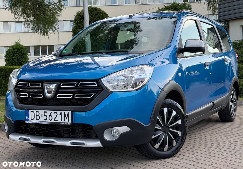 Dacia Lodgy TCe 115 Stepway - 19