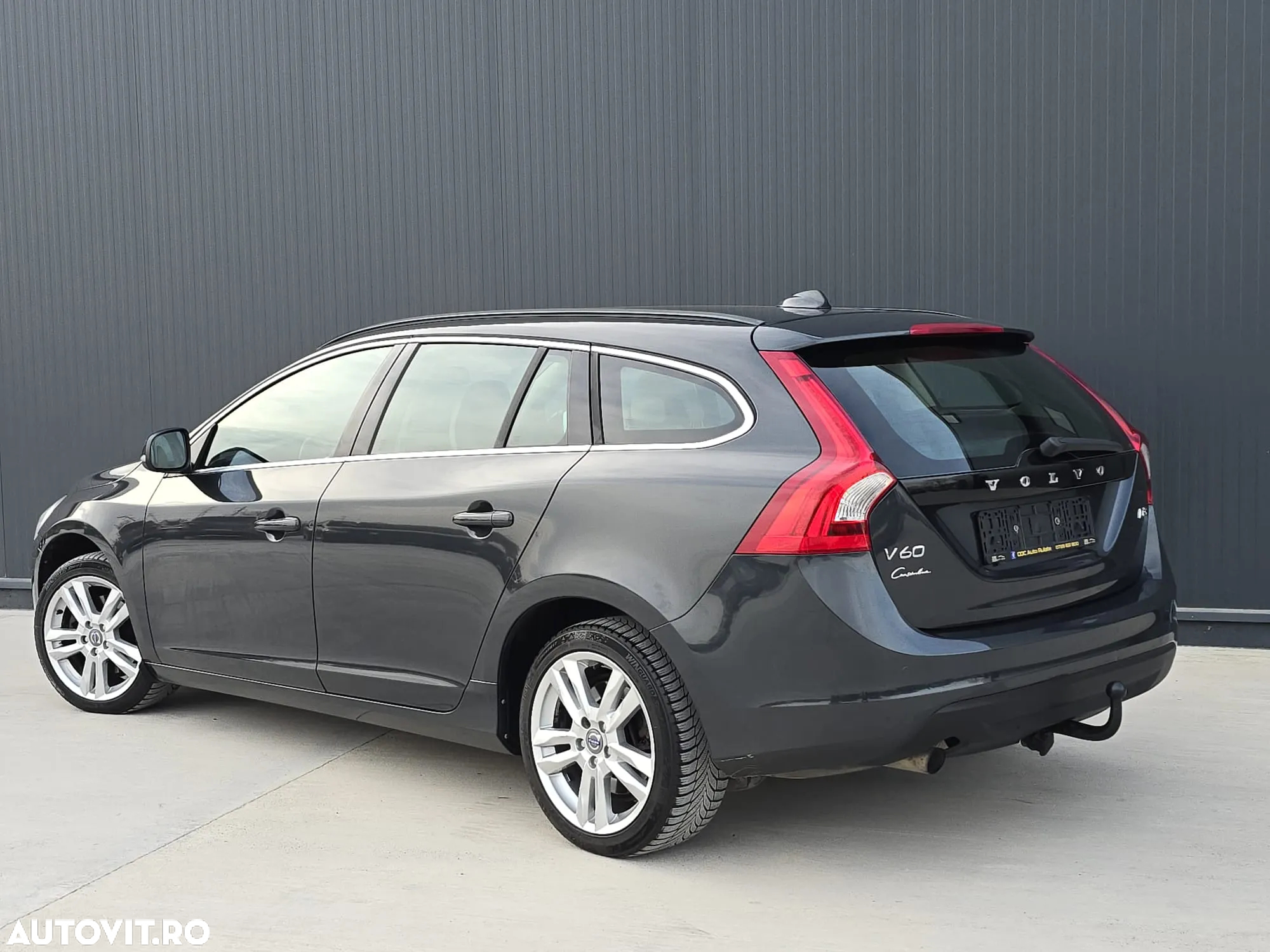 Volvo V60 D3 Start-Stop Momentum - 11