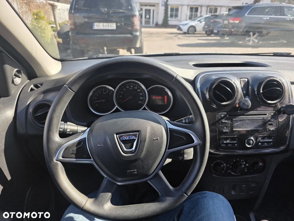 Dacia Logan - 6