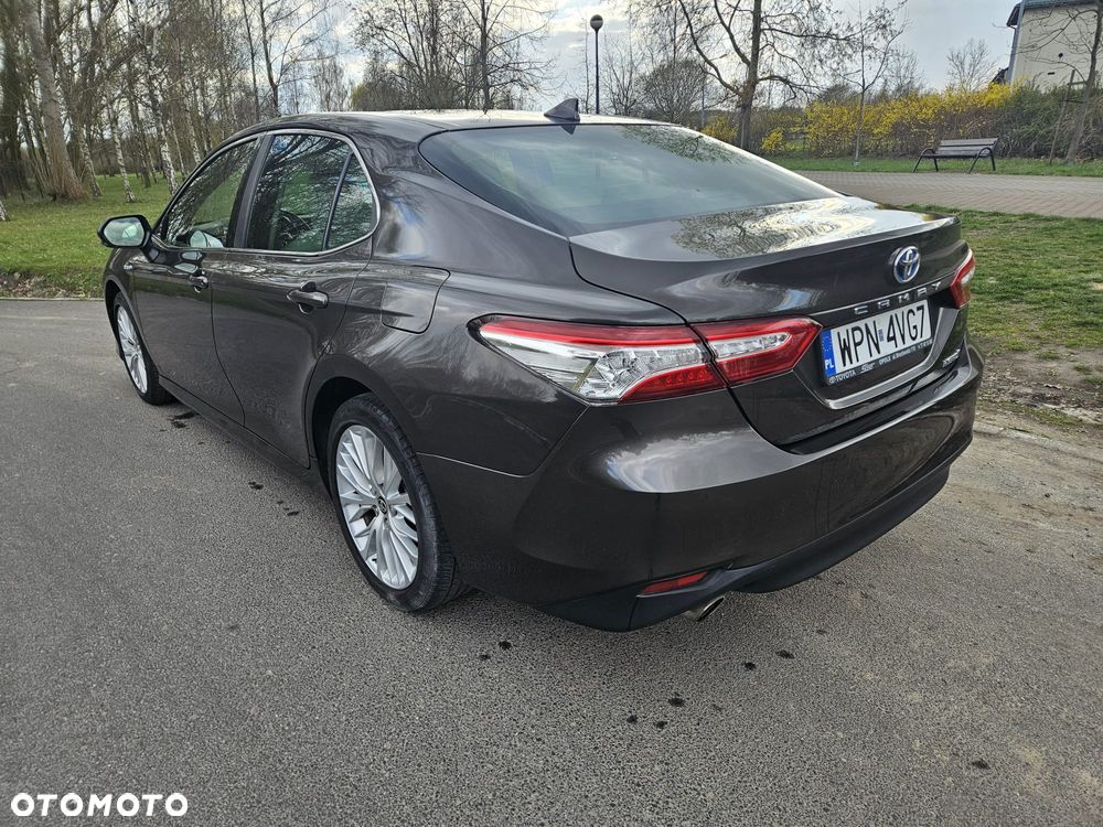 Toyota Camry 2.5 Hybrid Executive CVT - 4
