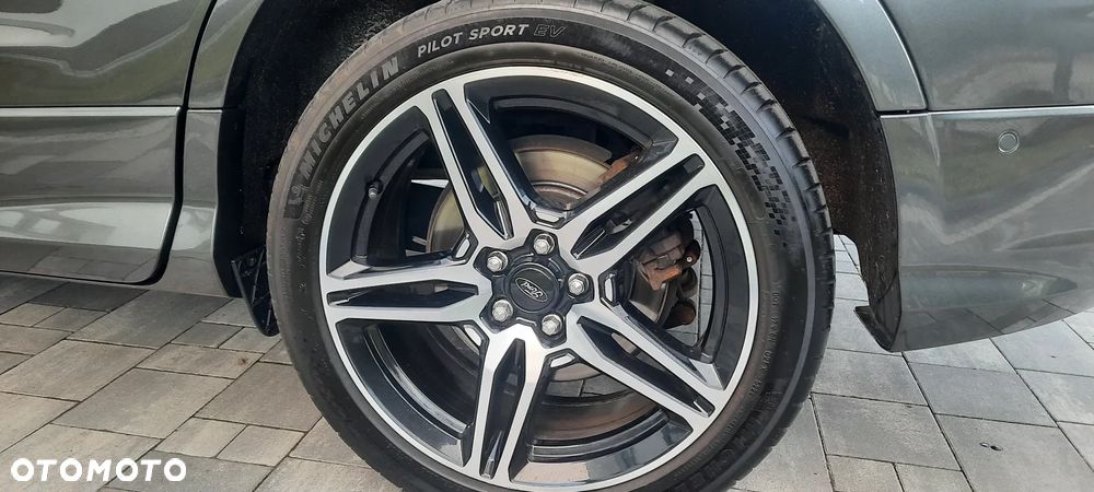 Ford Kuga 2.0 TDCi AWD ST-Line Black - 40