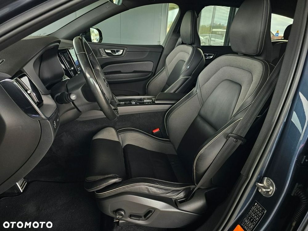 Volvo XC 60 - 23