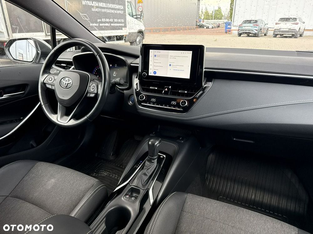 Toyota Corolla - 21