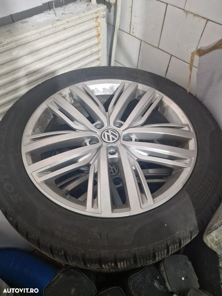 Volkswagen Tiguan 2.0 TDI SCR 4MOTION DSG Highline - 32