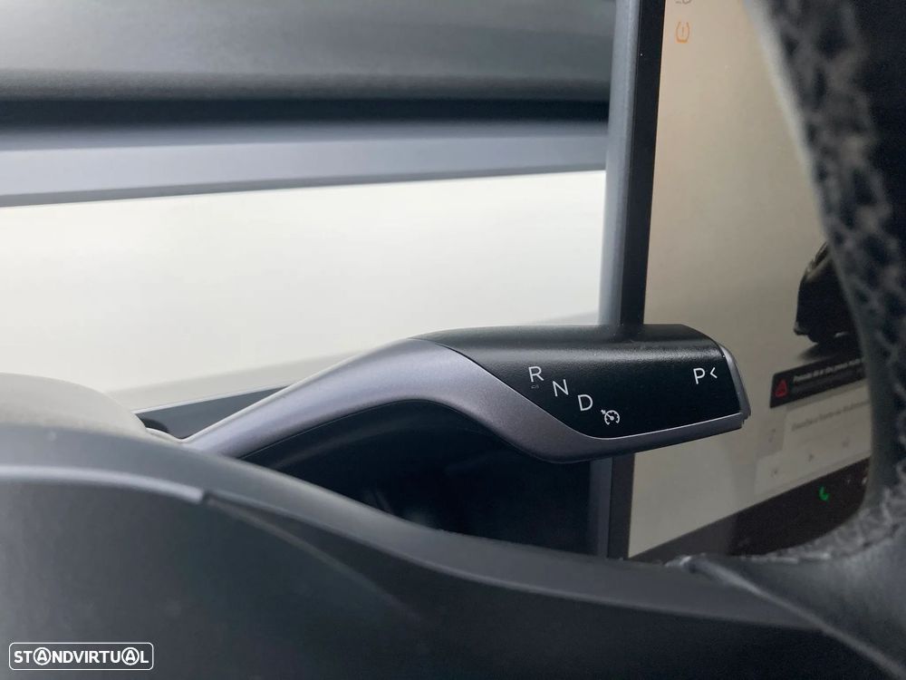 Tesla Model 3 RWD - 18