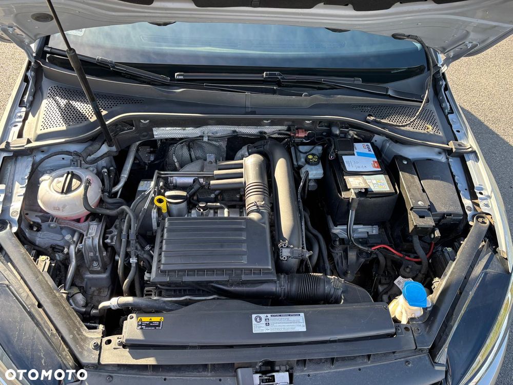 Volkswagen Golf 1.4 TSI BMT Comfortline - 35