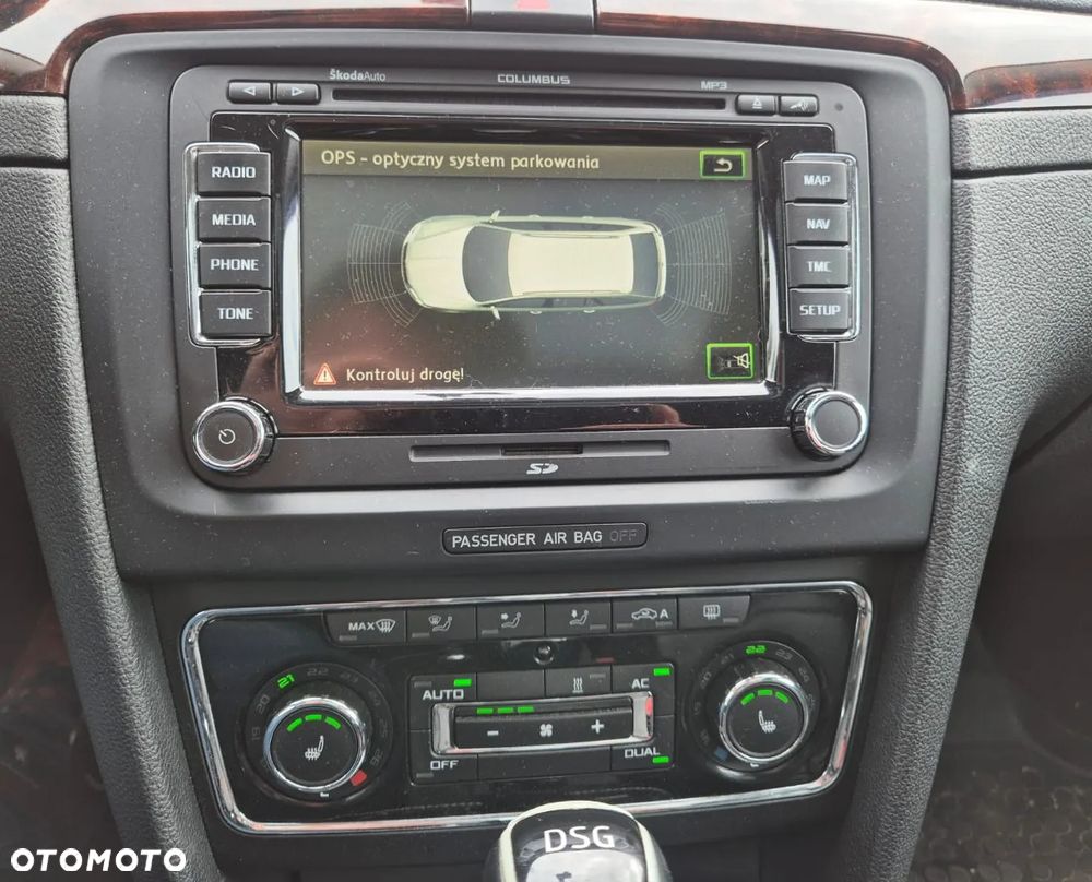 Skoda Superb 2.0 TDI L&K DSG - 27