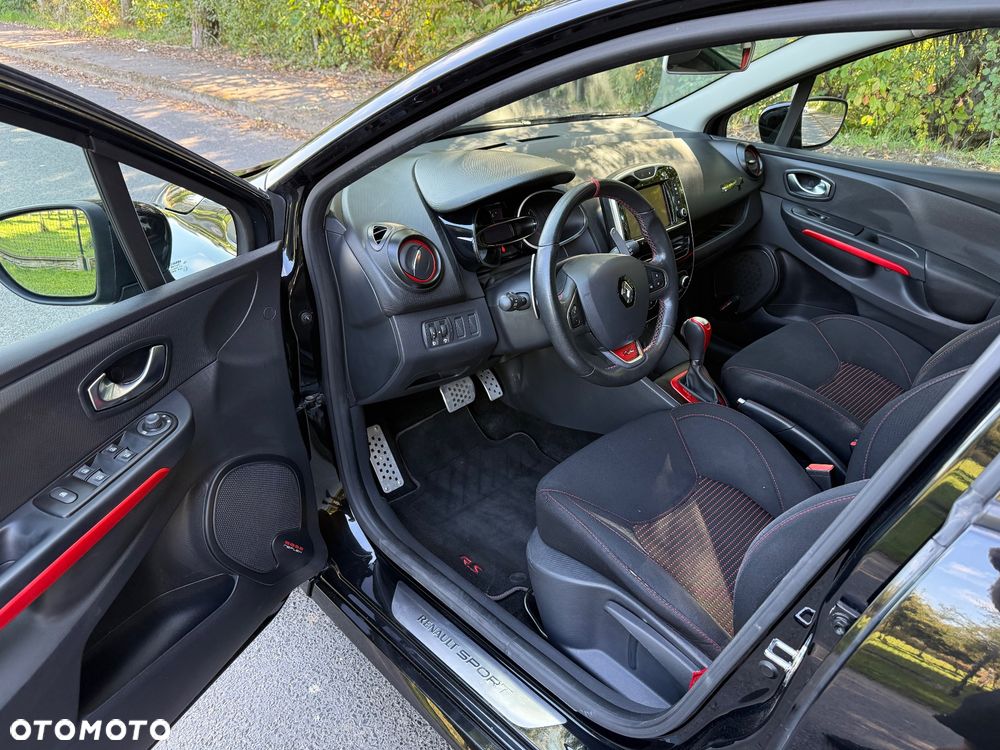 Renault Clio - 9
