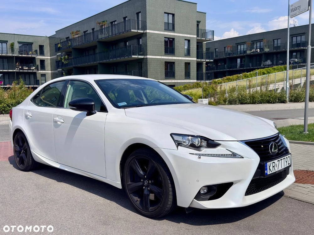 Lexus IS 200t / 300 Black - 4