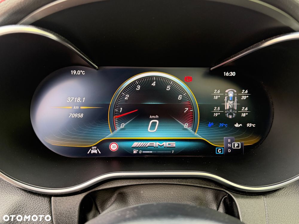 Mercedes-Benz Klasa C AMG 43 4Matic 9G-TRONIC - 34