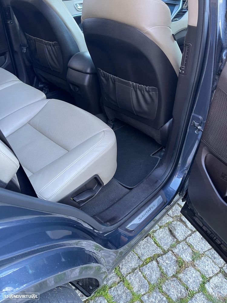 Hyundai Santa Fe 2.2 CRDi Executive - 8