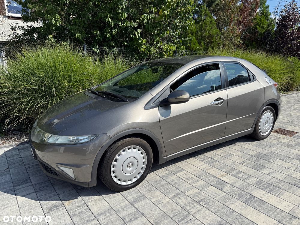 Honda Civic 1.8 Comfort - 17