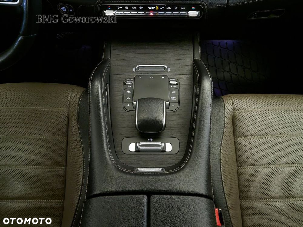 Mercedes-Benz GLE - 16