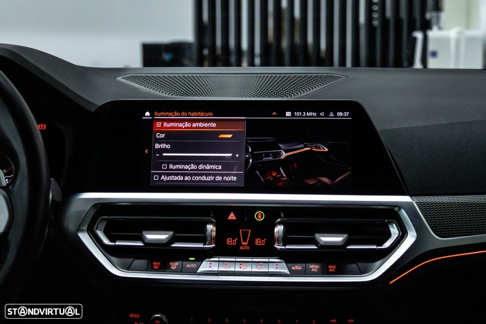 BMW 420 Gran Coupé d Desportiva M Auto - 34