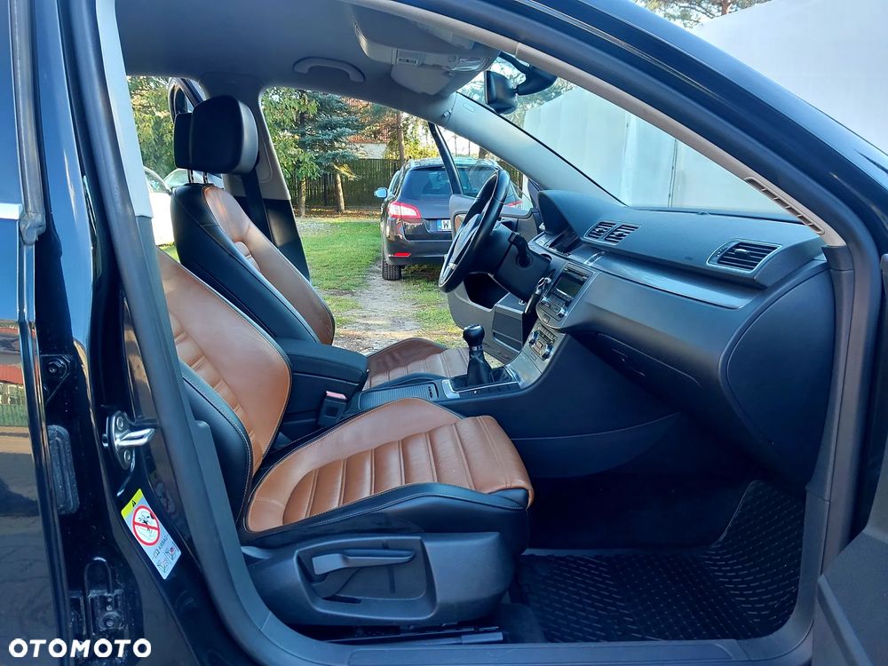2011 Volkswagen Passat 1.8 TSI Highline, photograph 7