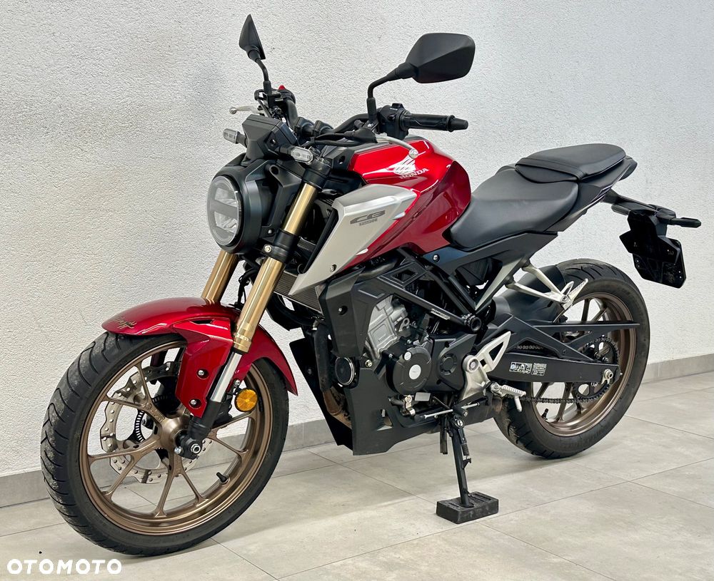 Honda CBF - 2