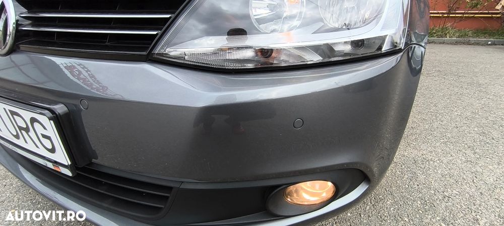 Volkswagen Jetta 1.2 TSI BlueMotion Technology Life - 15