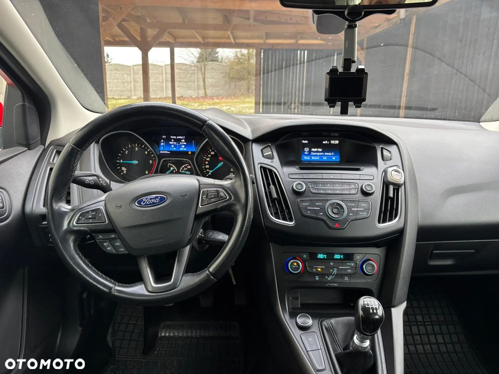 Ford Focus 1.5 TDCi DPF Start-Stopp-System Business - 11