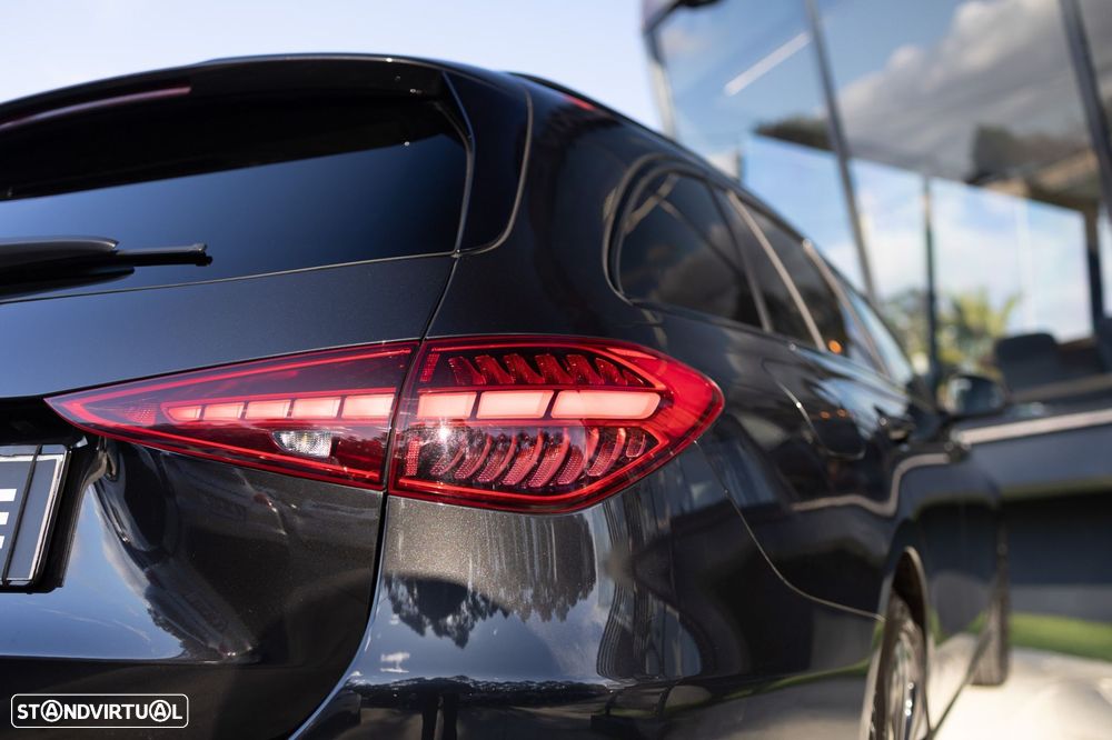 Mercedes-Benz C 300 e Avantgarde - 43