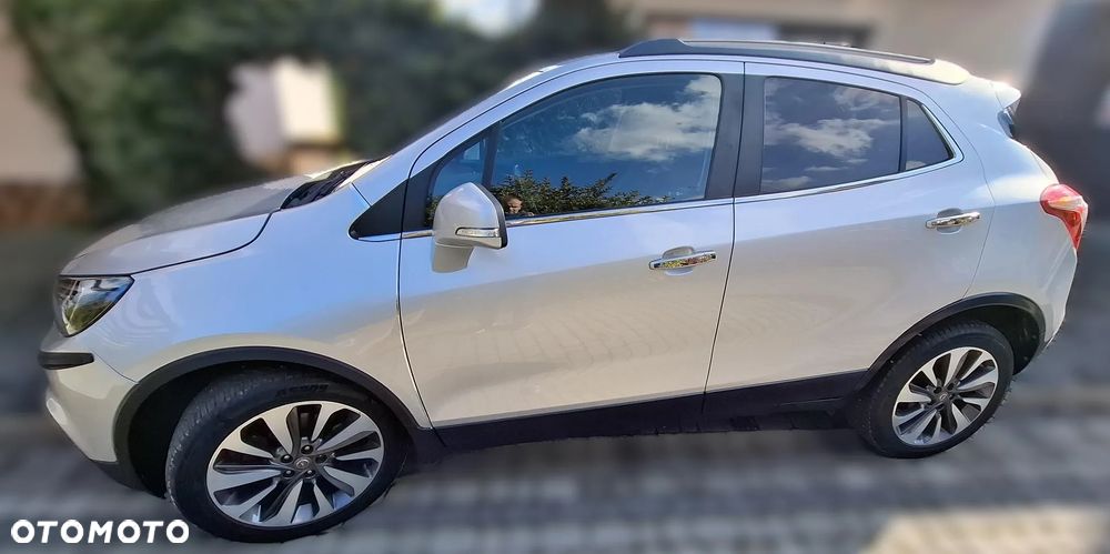 Buick Encore - 2