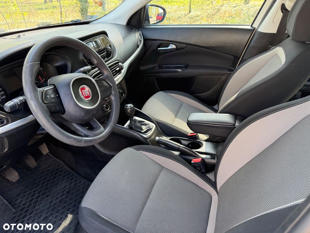 Fiat Tipo 1.4 16V - 5