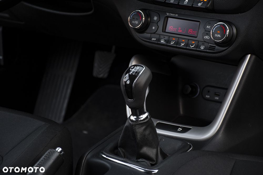 Kia Ceed - 22