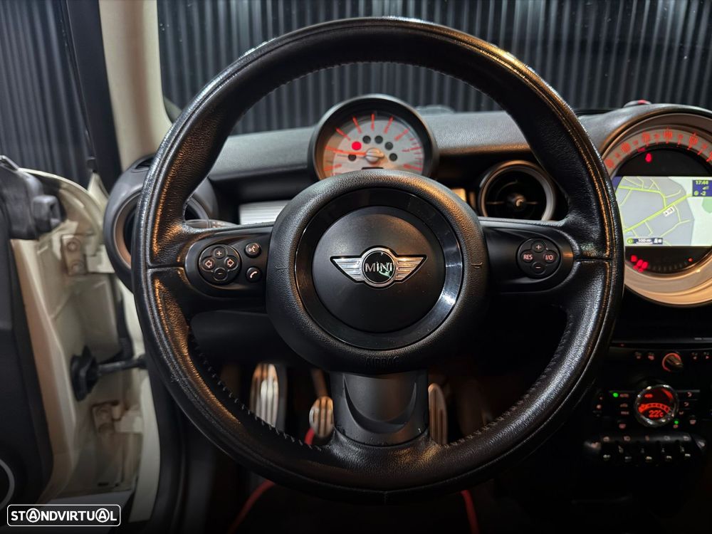 MINI 3 Portas Cooper S - 19