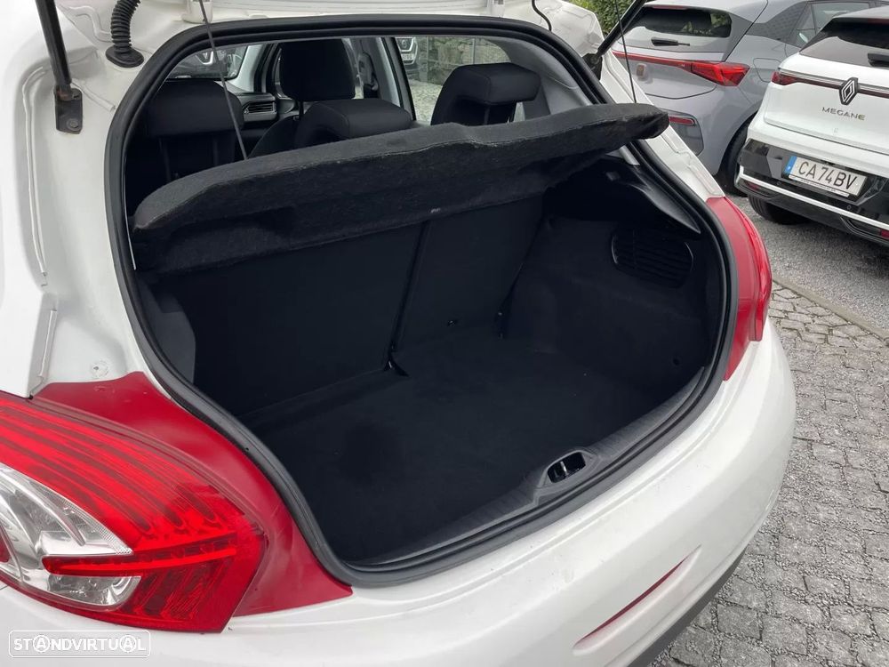 Peugeot 208 PureTech 68 Active - 21