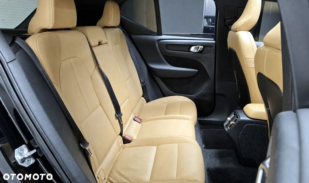 Volvo XC 40 - 14