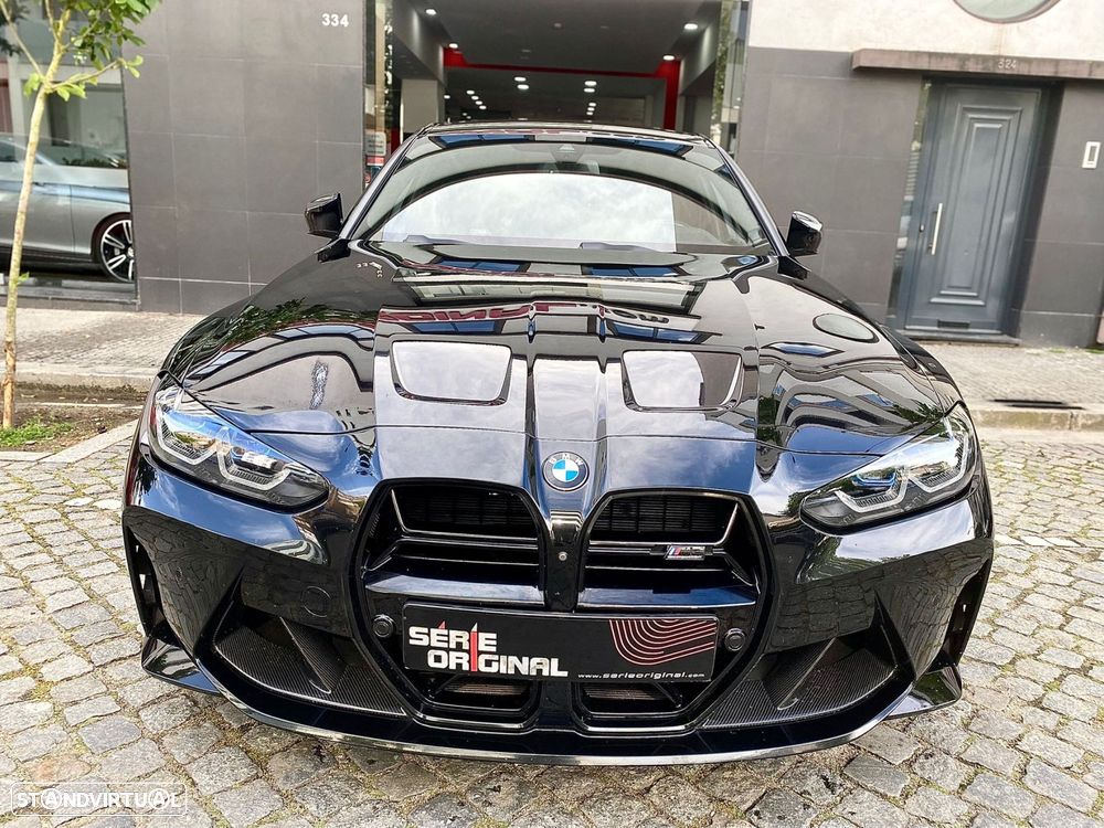 BMW M3 Competition - 4