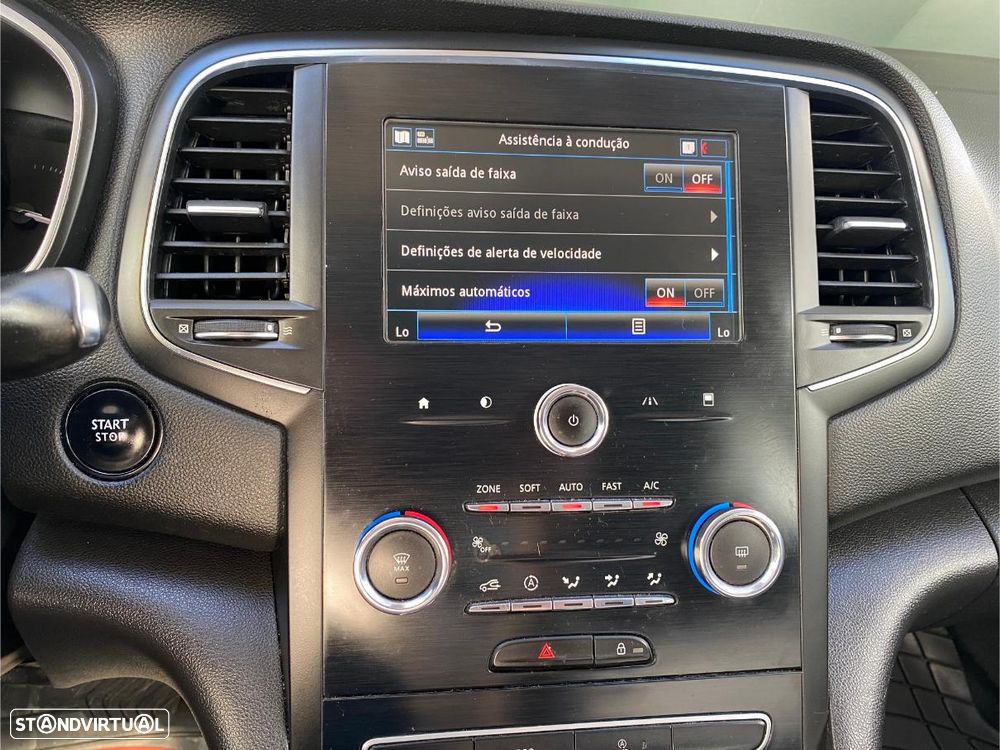 Renault Mégane Sport Tourer - 48