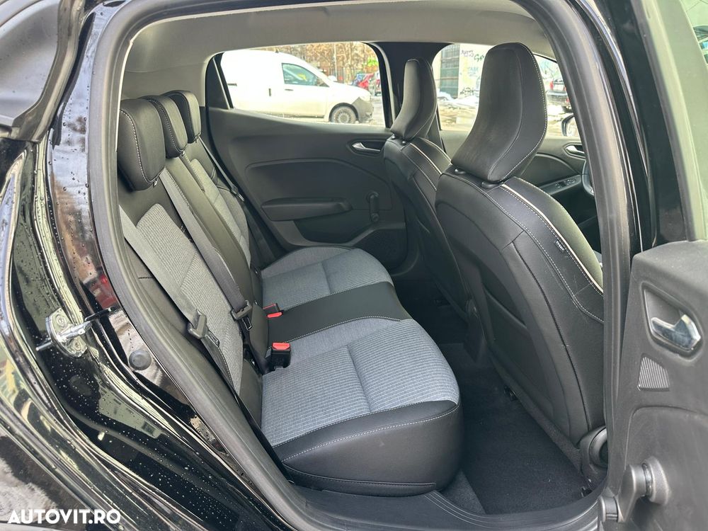 Renault Clio BLUE dCi 100 BUSINESS EDITION - 13