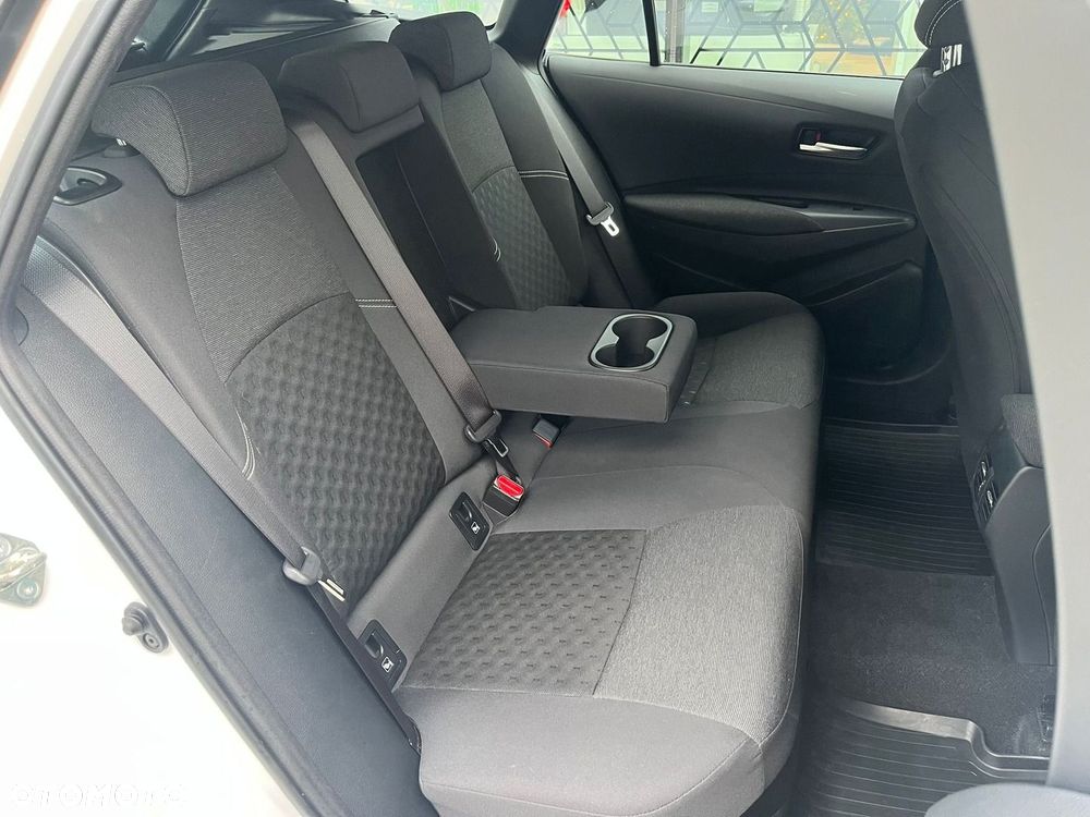 Toyota Corolla 1.8 Hybrid Comfort - 7