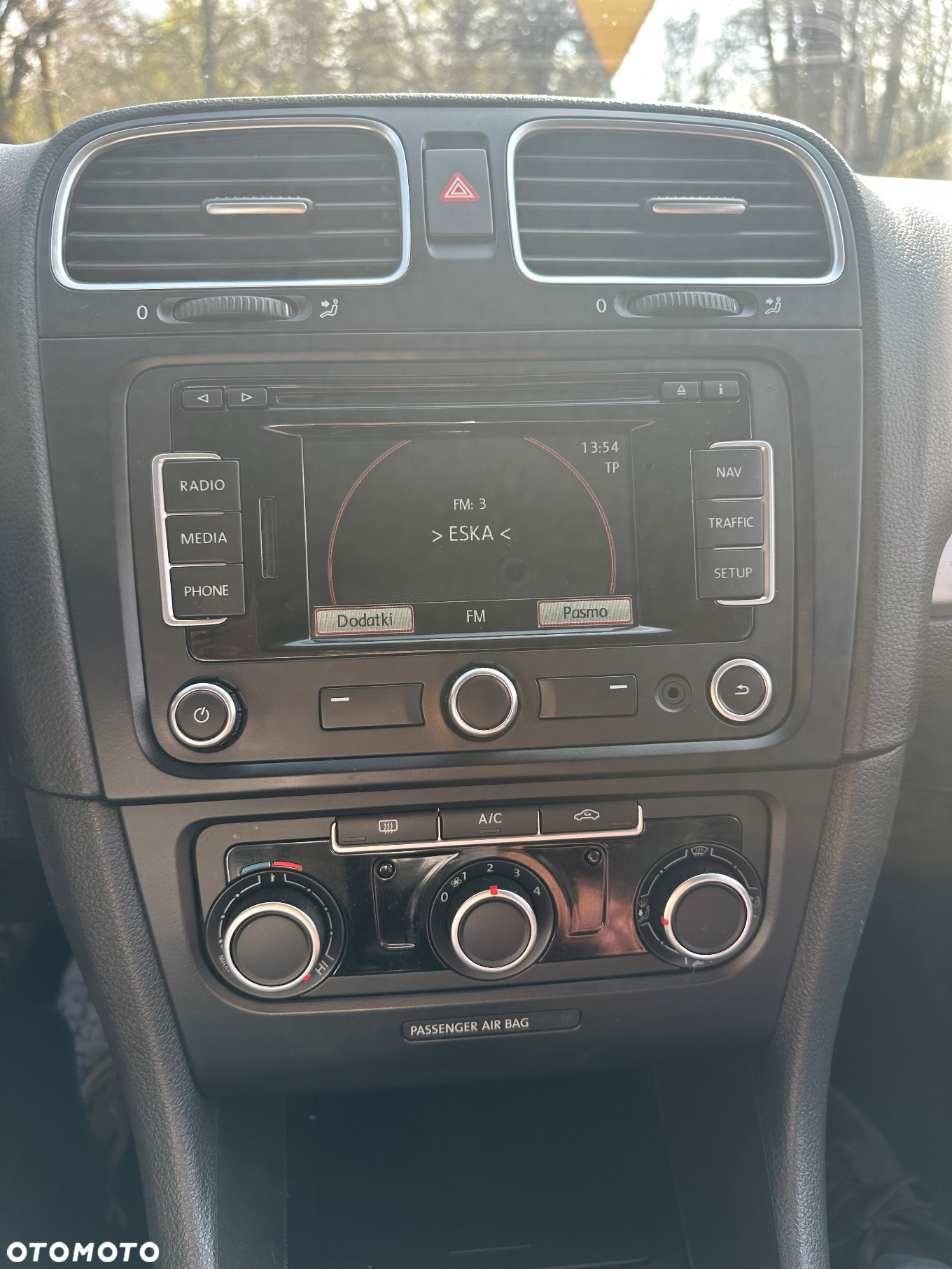 Volkswagen Golf - 14
