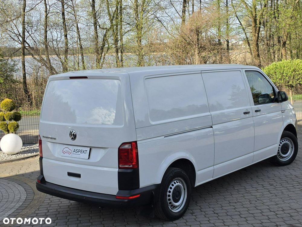 Volkswagen Transporter - 9