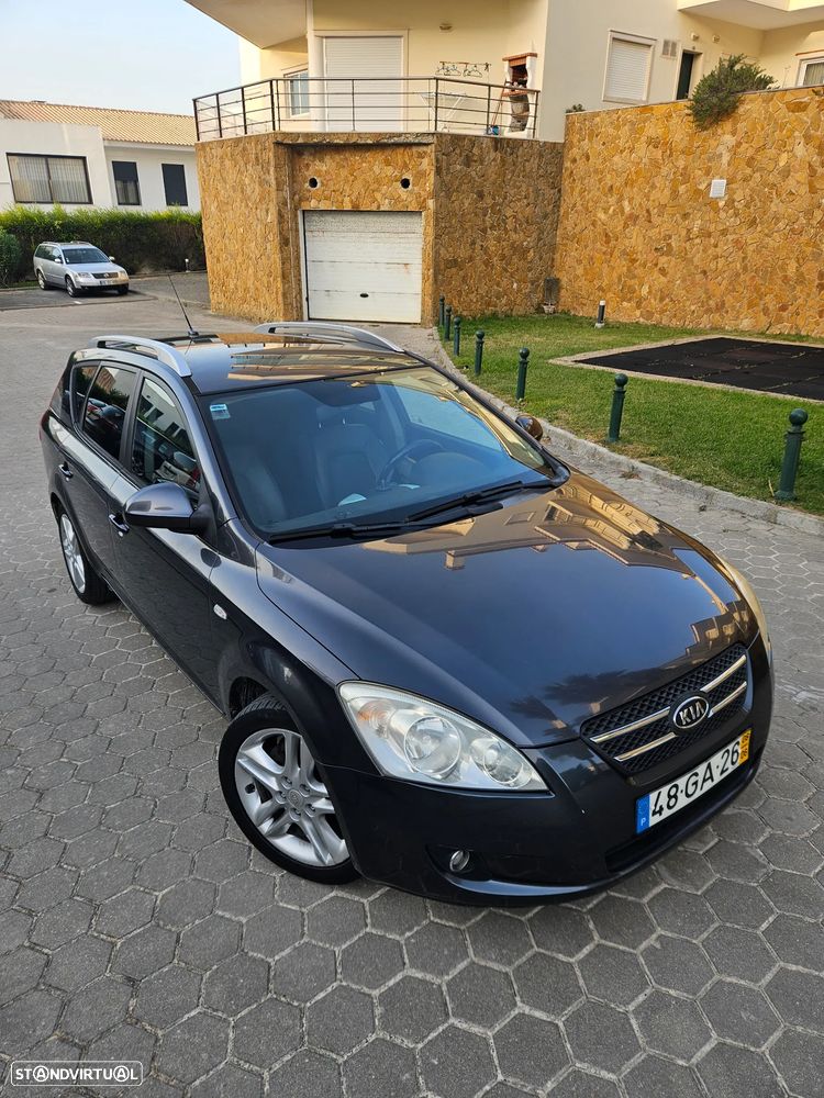 Kia Ceed SW 1.6 CRDi TX ISG - 9