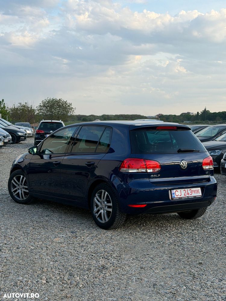 Volkswagen Golf 1.6 Edition - 12