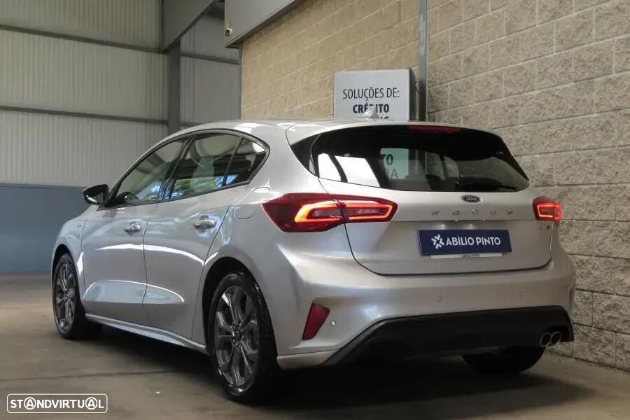 Ford Focus 1.0 EcoBoost MHEV ST-Line - 22