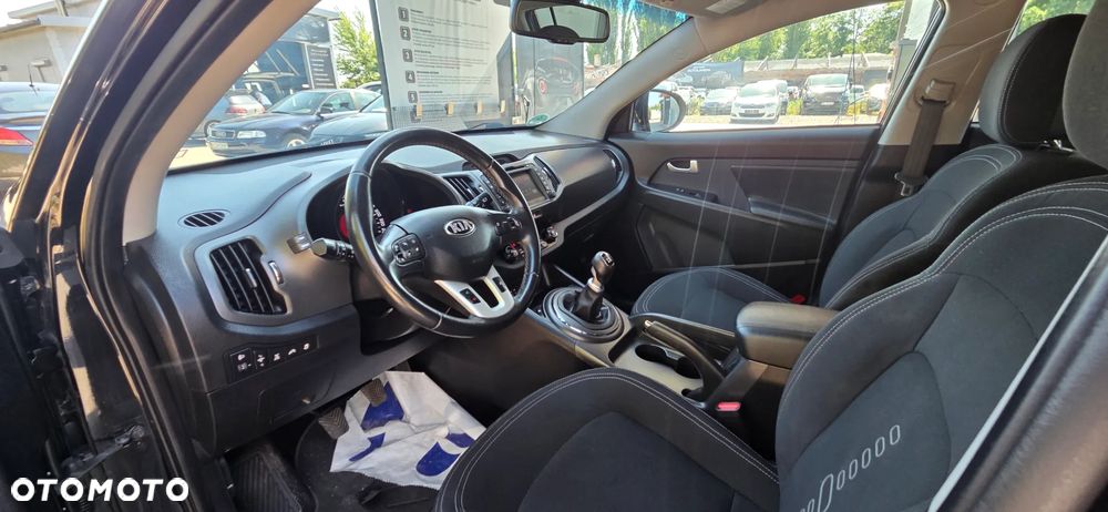 Kia Sportage 2,0 CRDI AWD Vision - 32