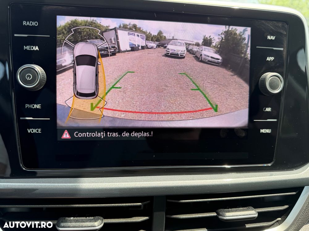 Volkswagen T-Roc 1.5 TSI DSG Style - 21