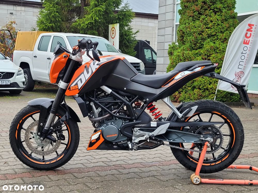 KTM Duke 125 - 18