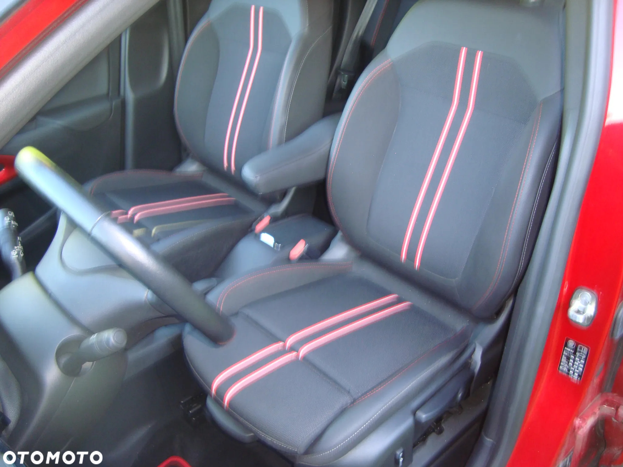Opel Crossland - 8
