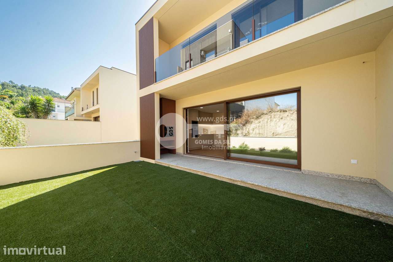 Moradia T3 Nova | Priscos, Braga - Grande imagem: 3/33