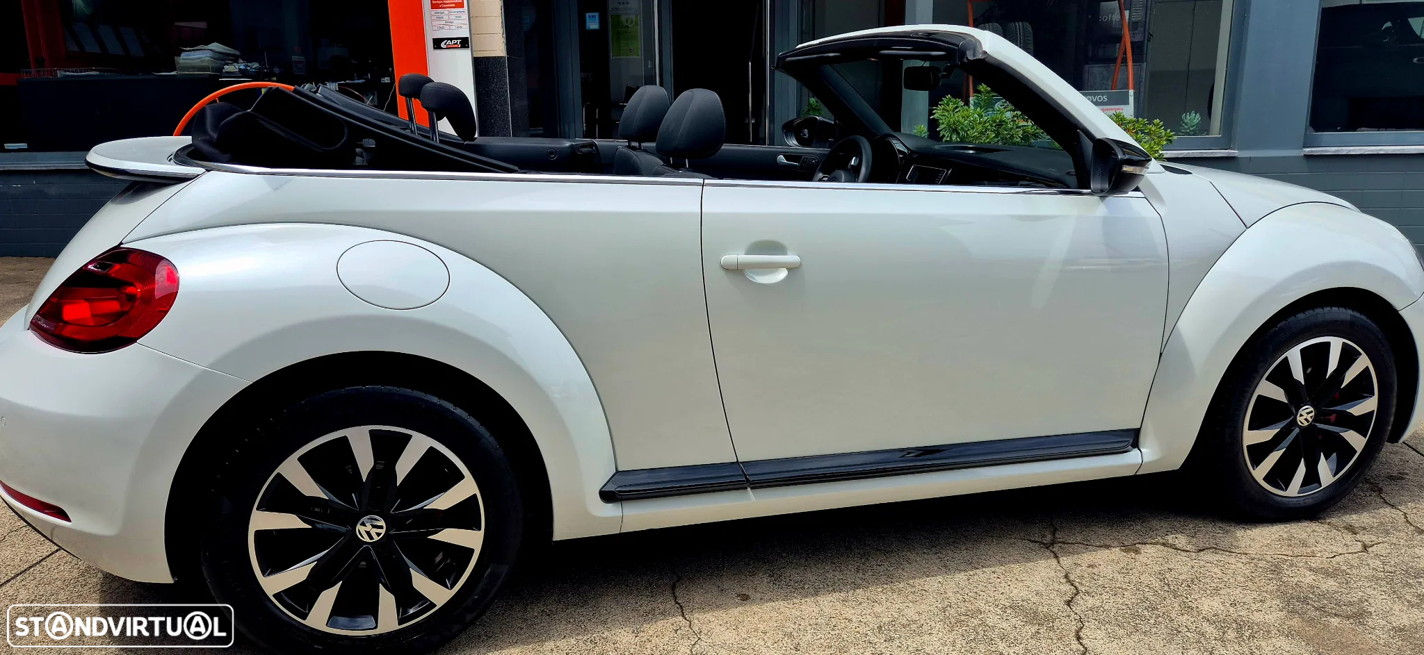 VW New Beetle Cabriolet 1.2 TSI Design DSG - 22