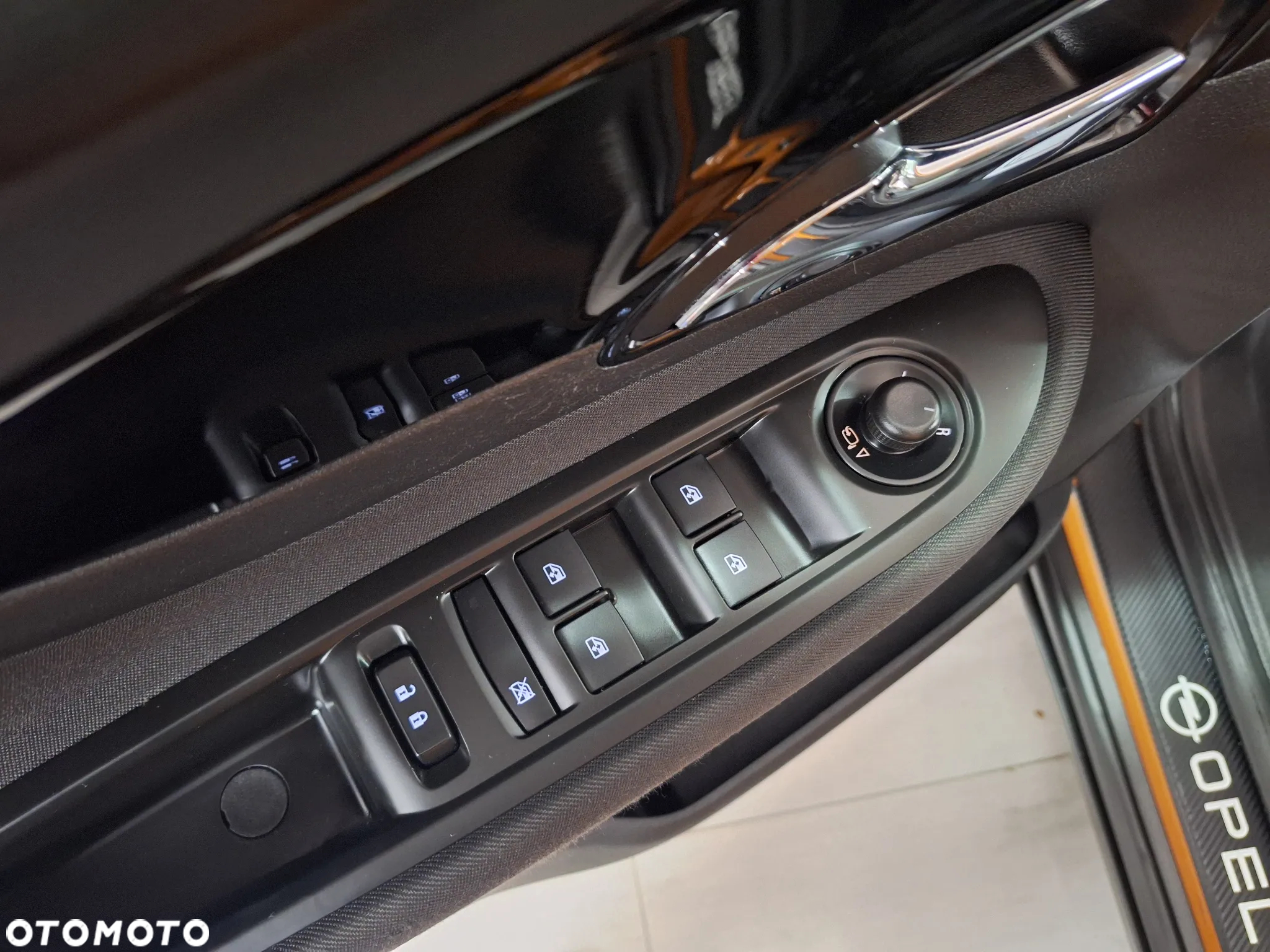 Opel Mokka X 1.4 T 120 Lat S&S - 29