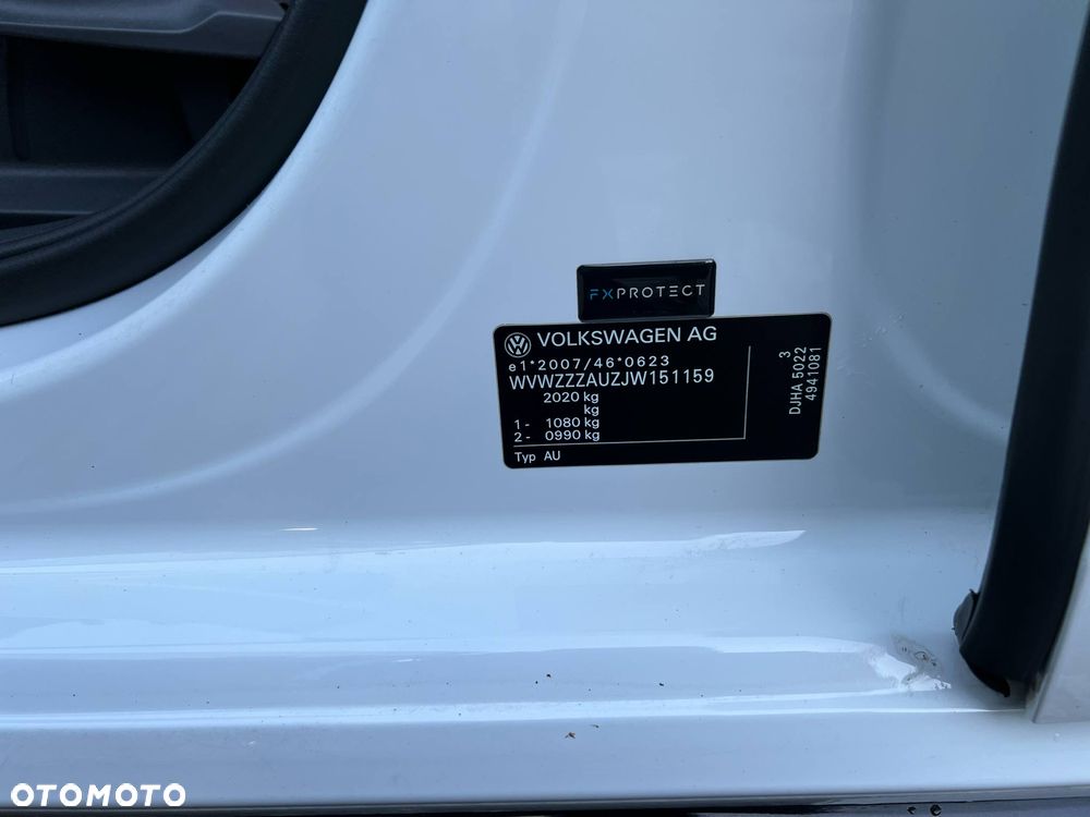 Volkswagen Golf - 16